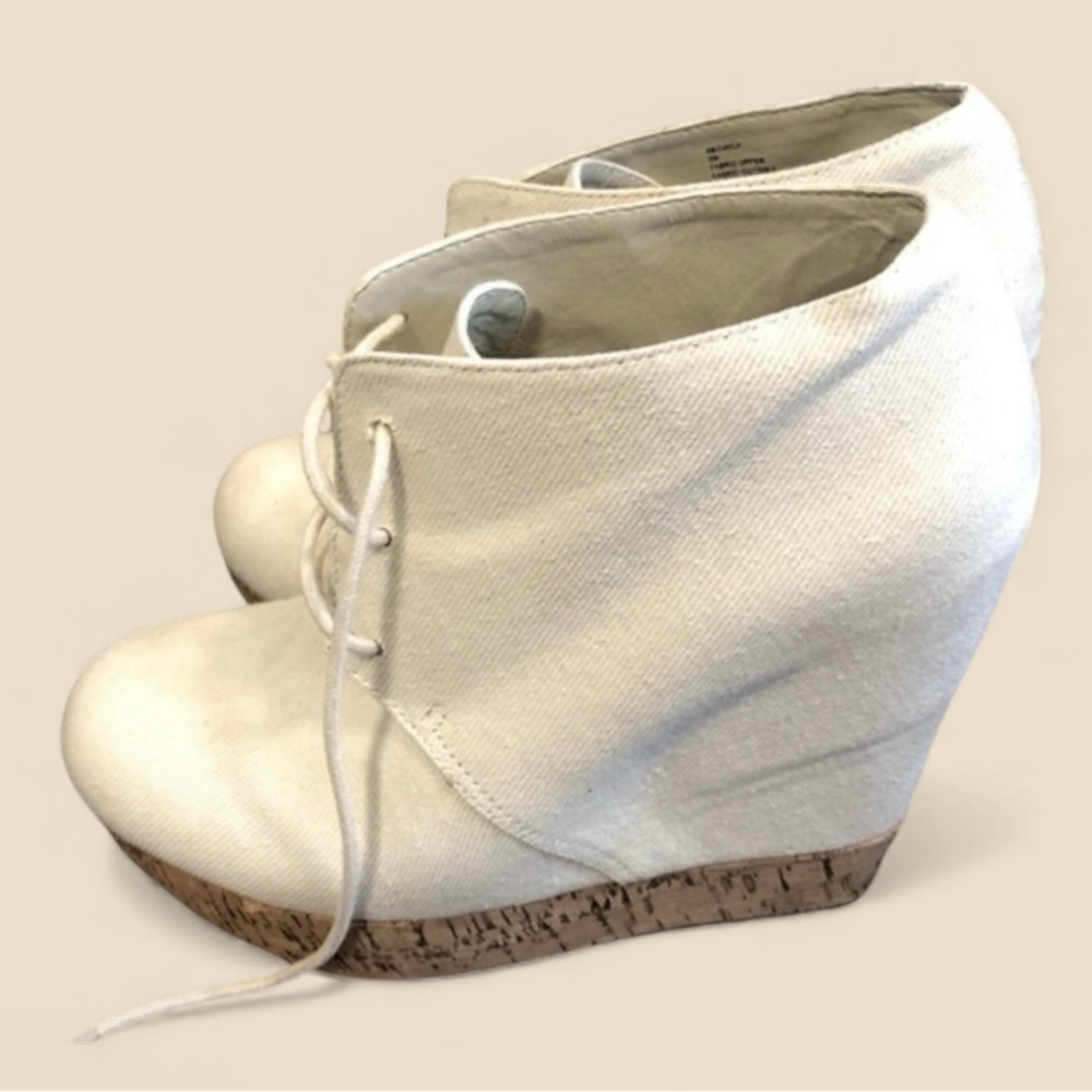Vintage Steve Madden Cork Wedge Sneakers